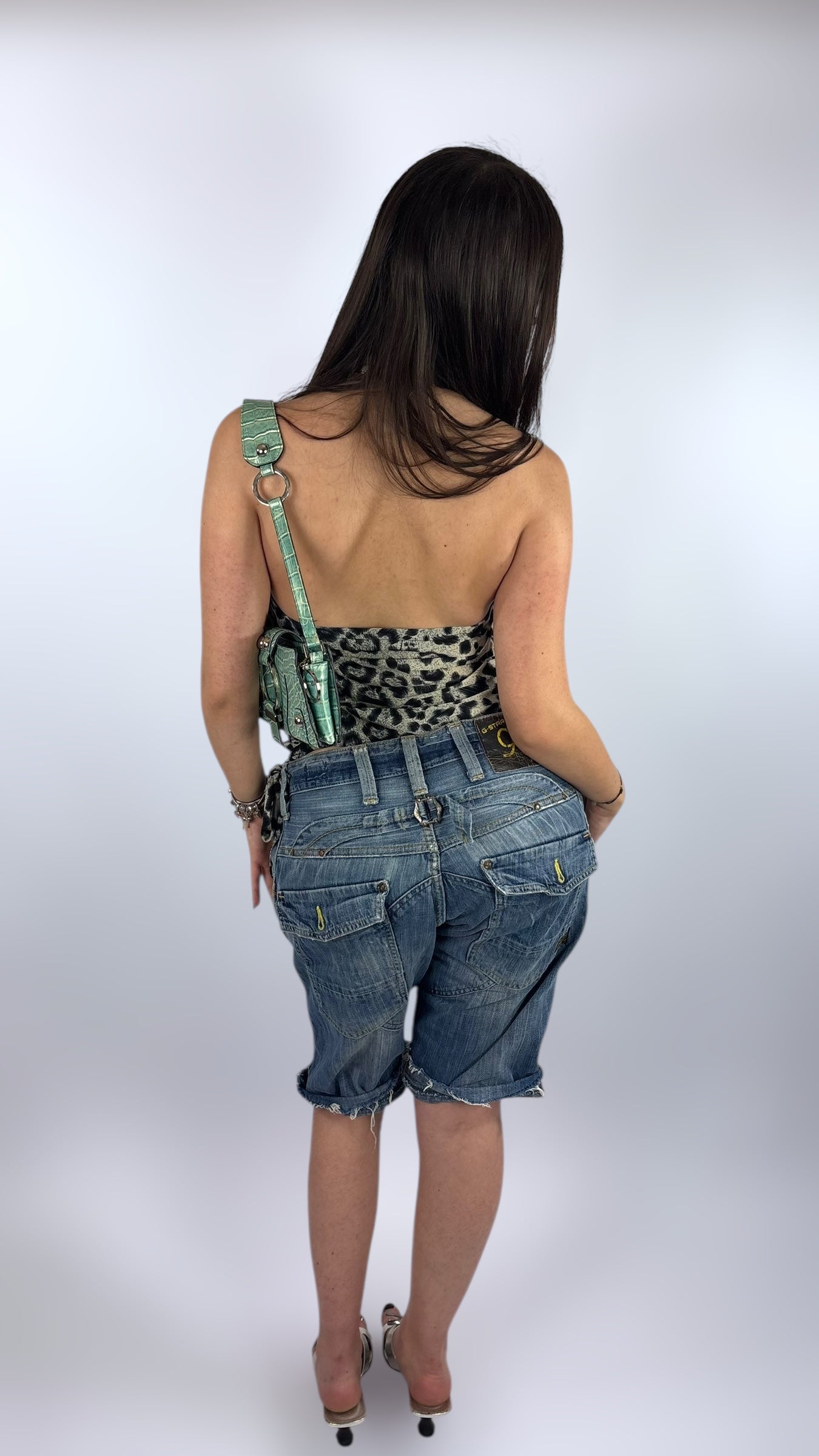 Short baggy