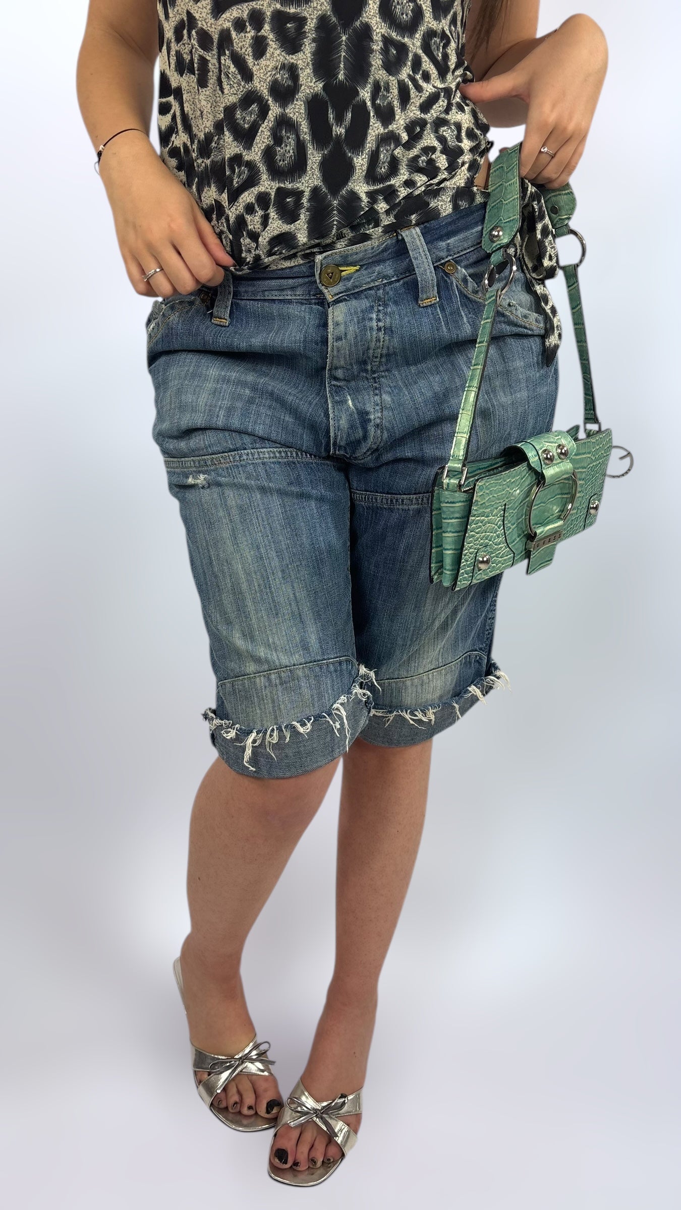 Short baggy