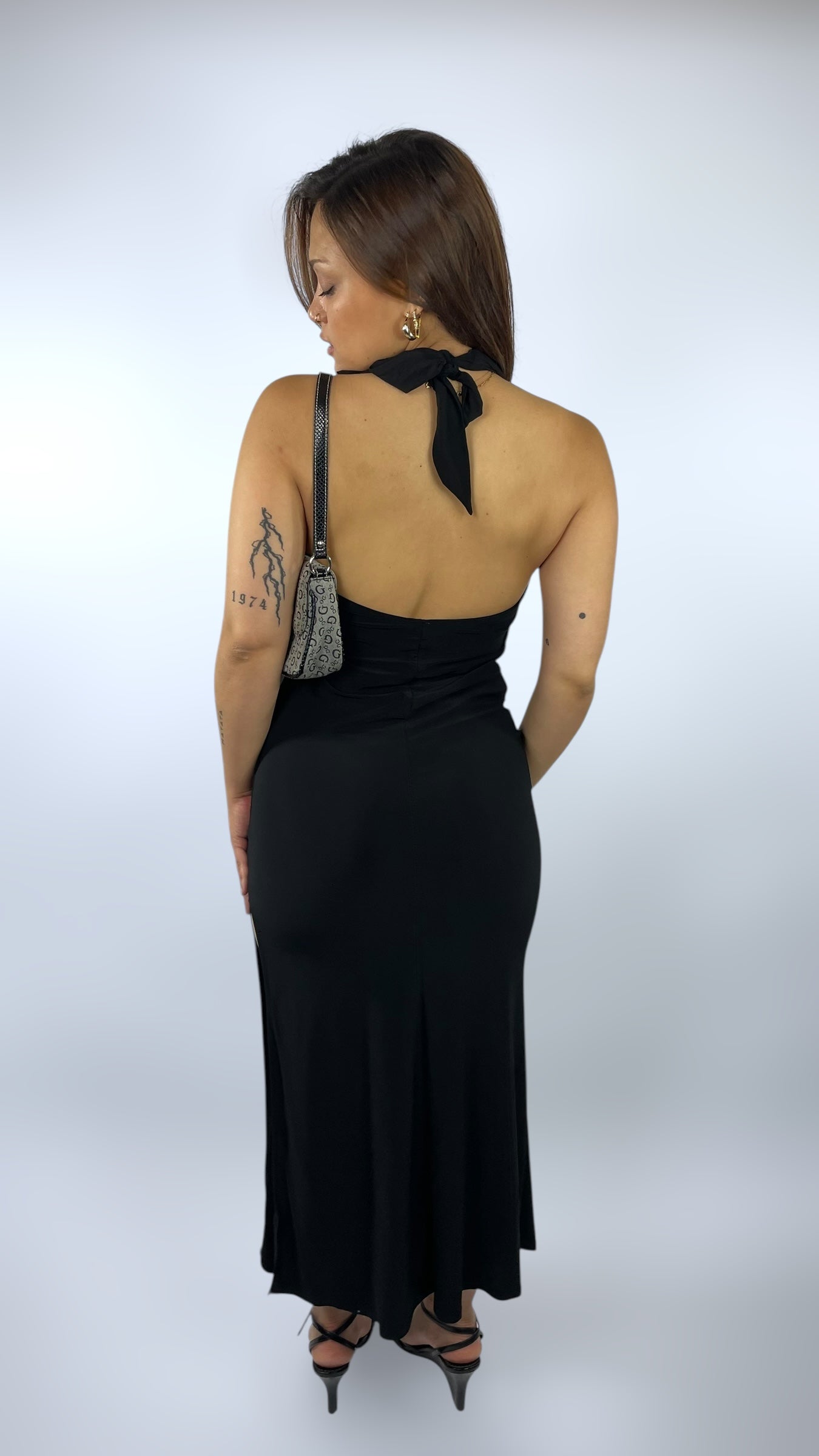 Robe noire longue