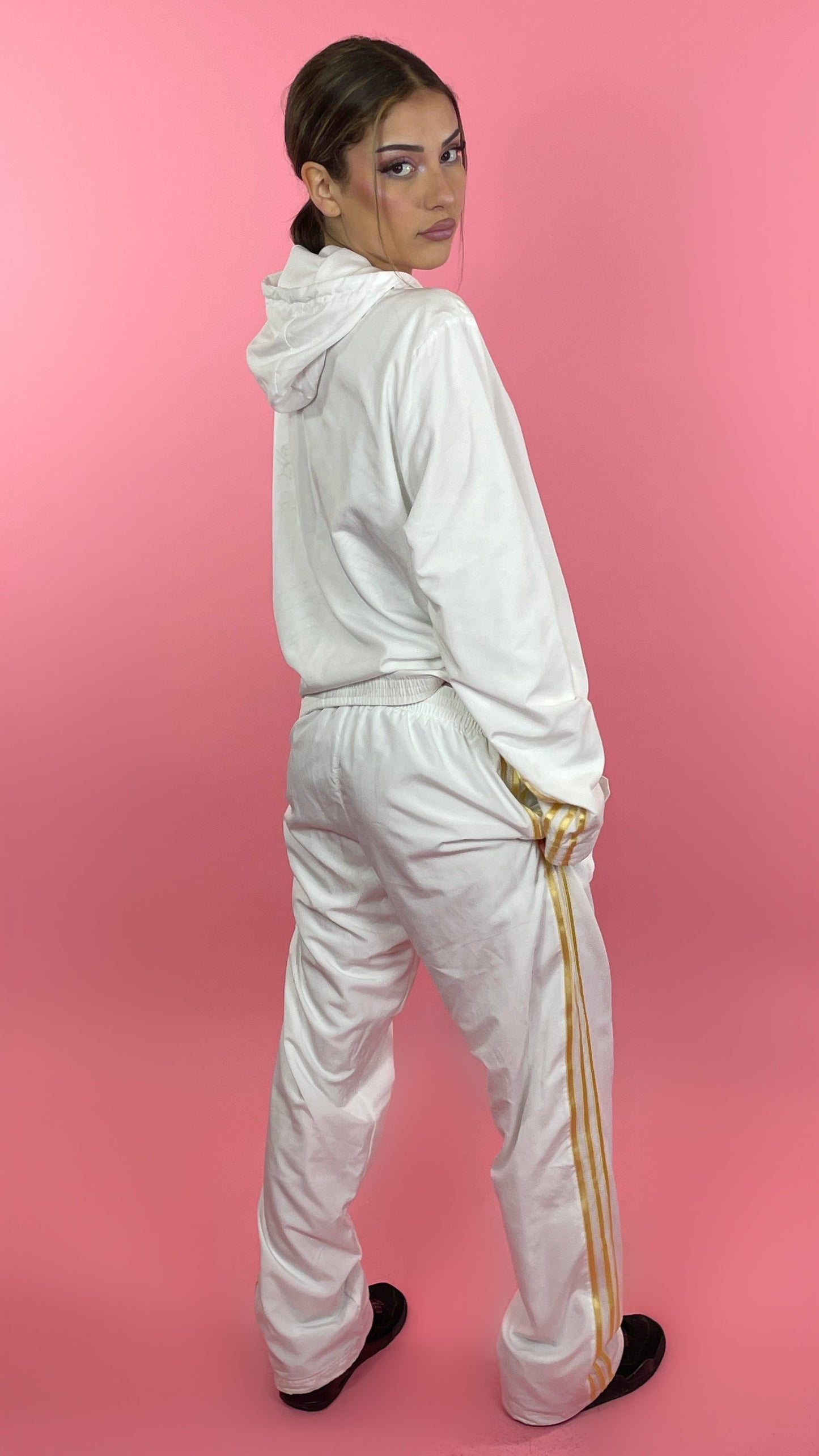 Ensemble vintage Adidas blanc et doré