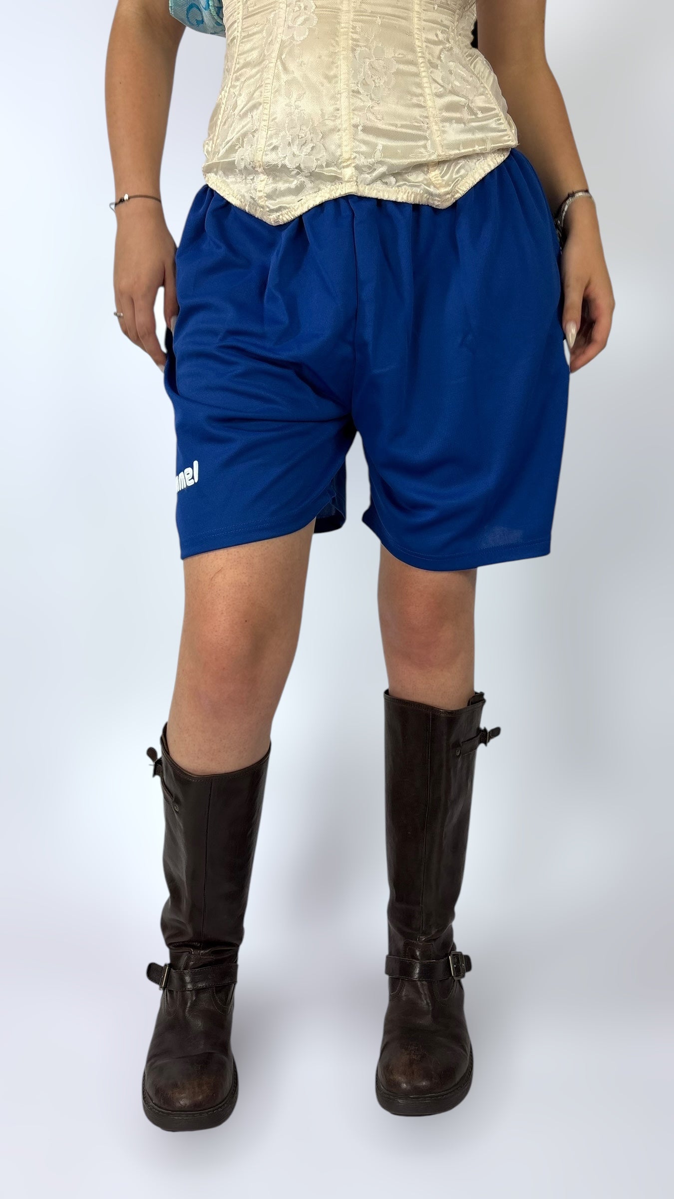 Short sport bleu