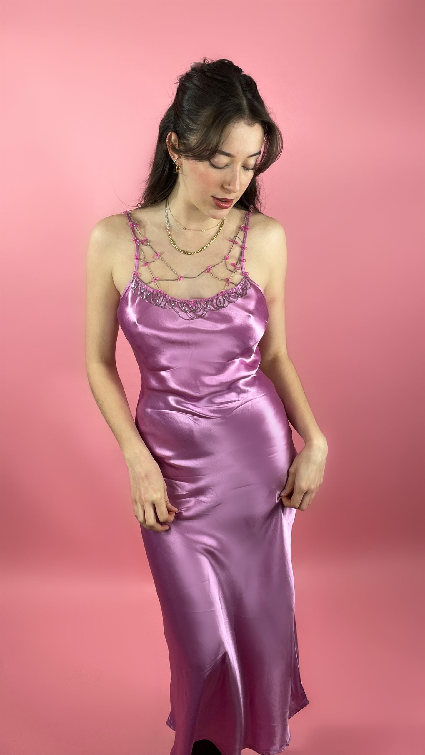 Robe rose touché satin