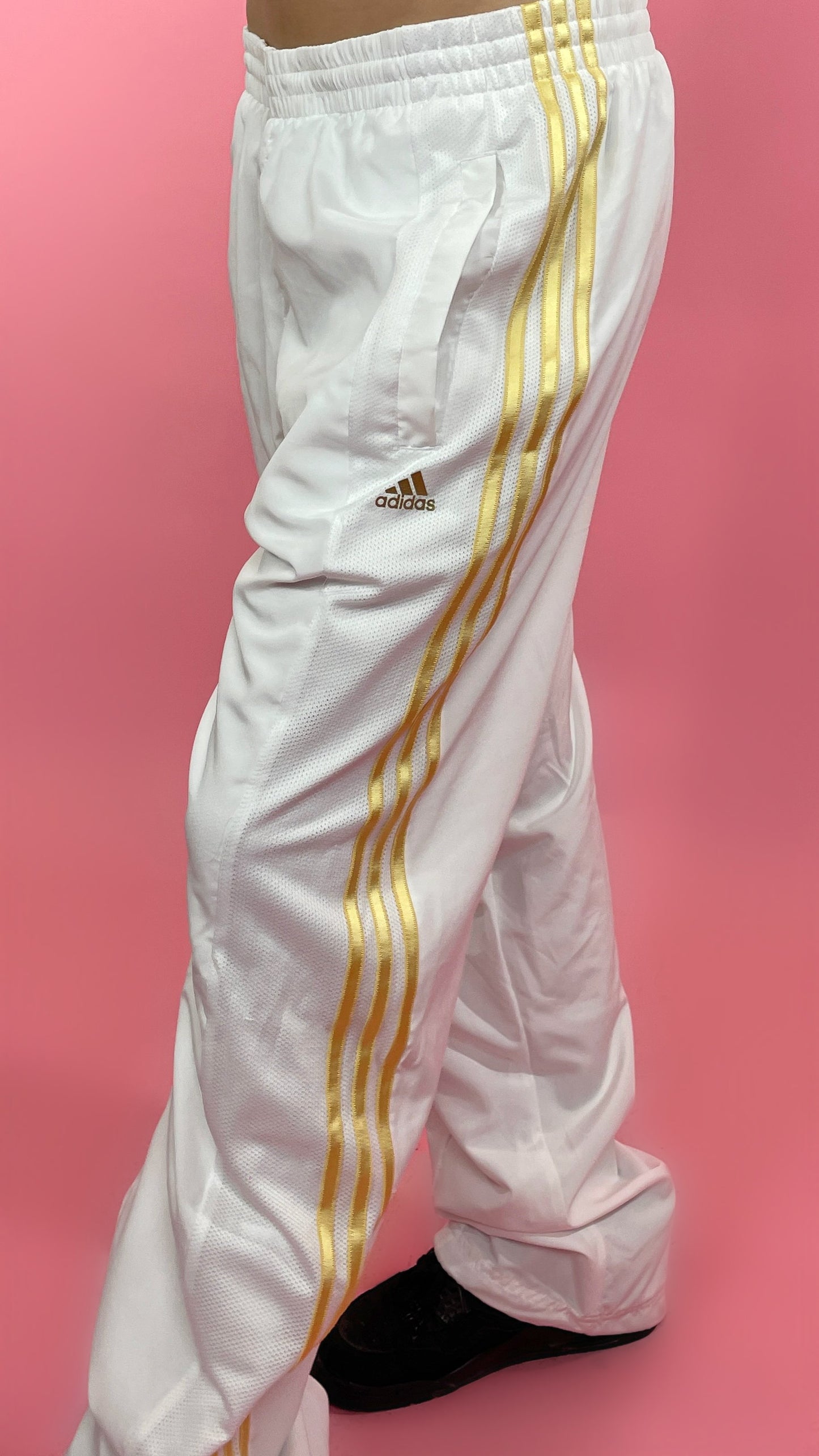 Ensemble vintage Adidas blanc et doré