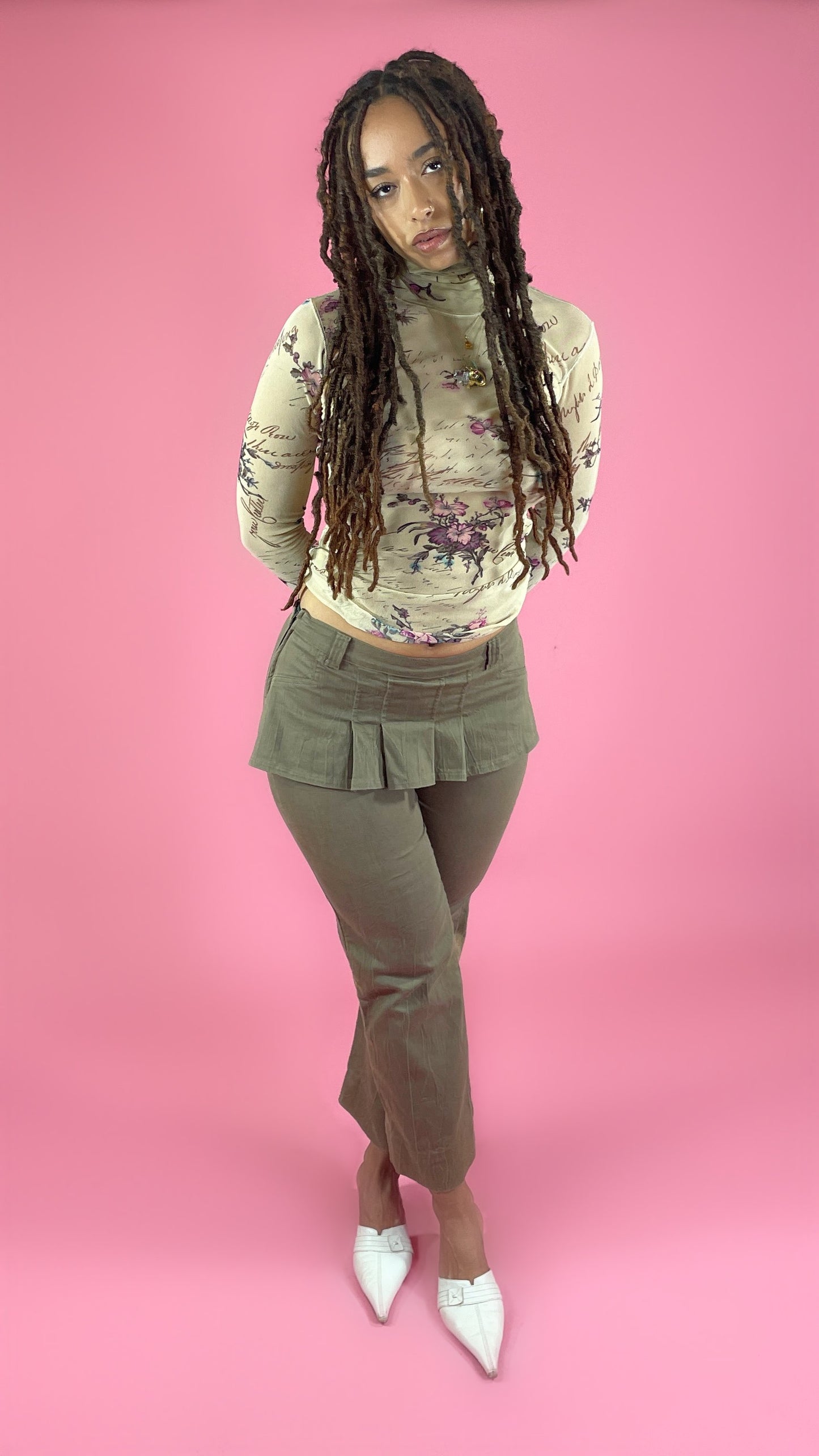 Pantalon kaki effet jupe