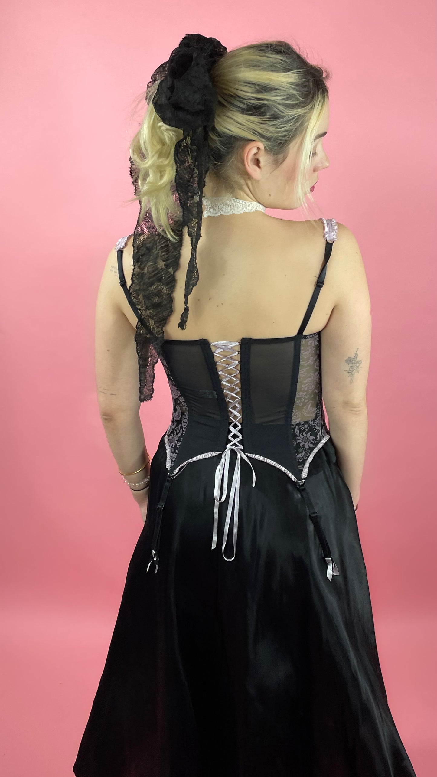 Corset rose et noir