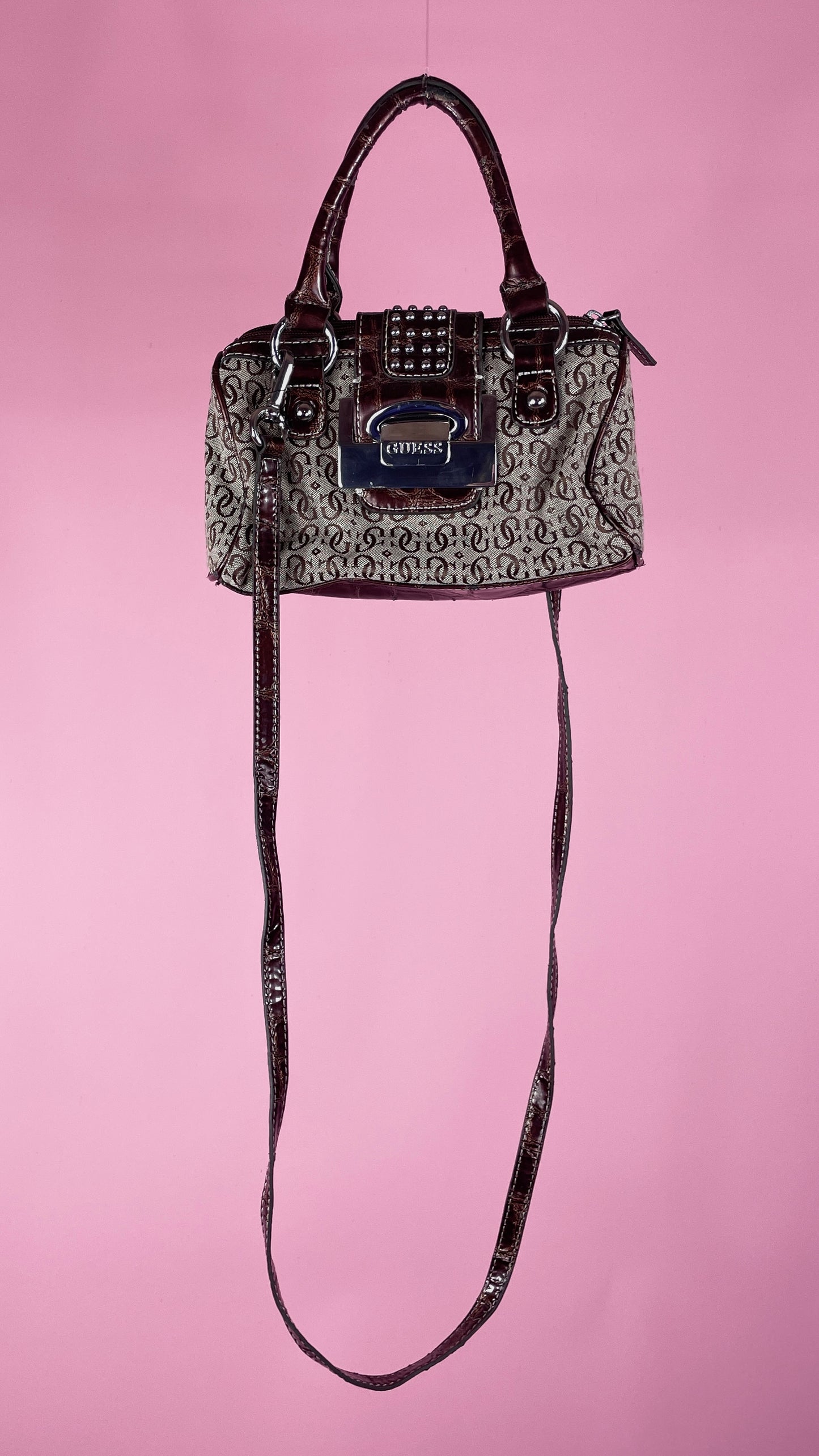 Sac Guess marron avec longue anse