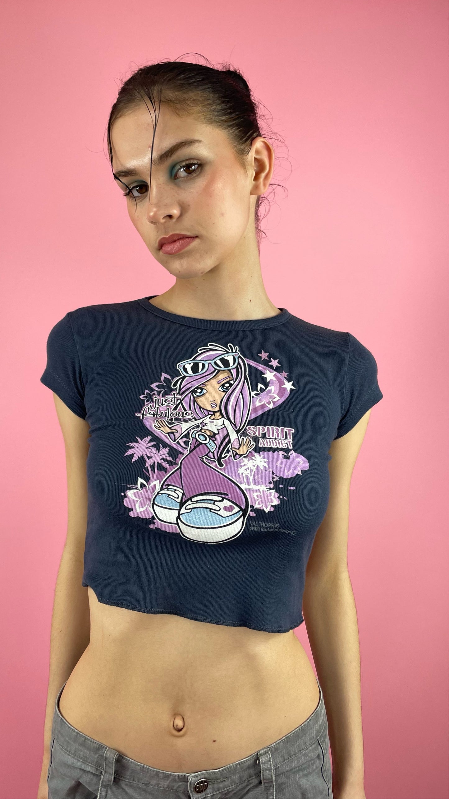 Baby tee bleu dessin violet