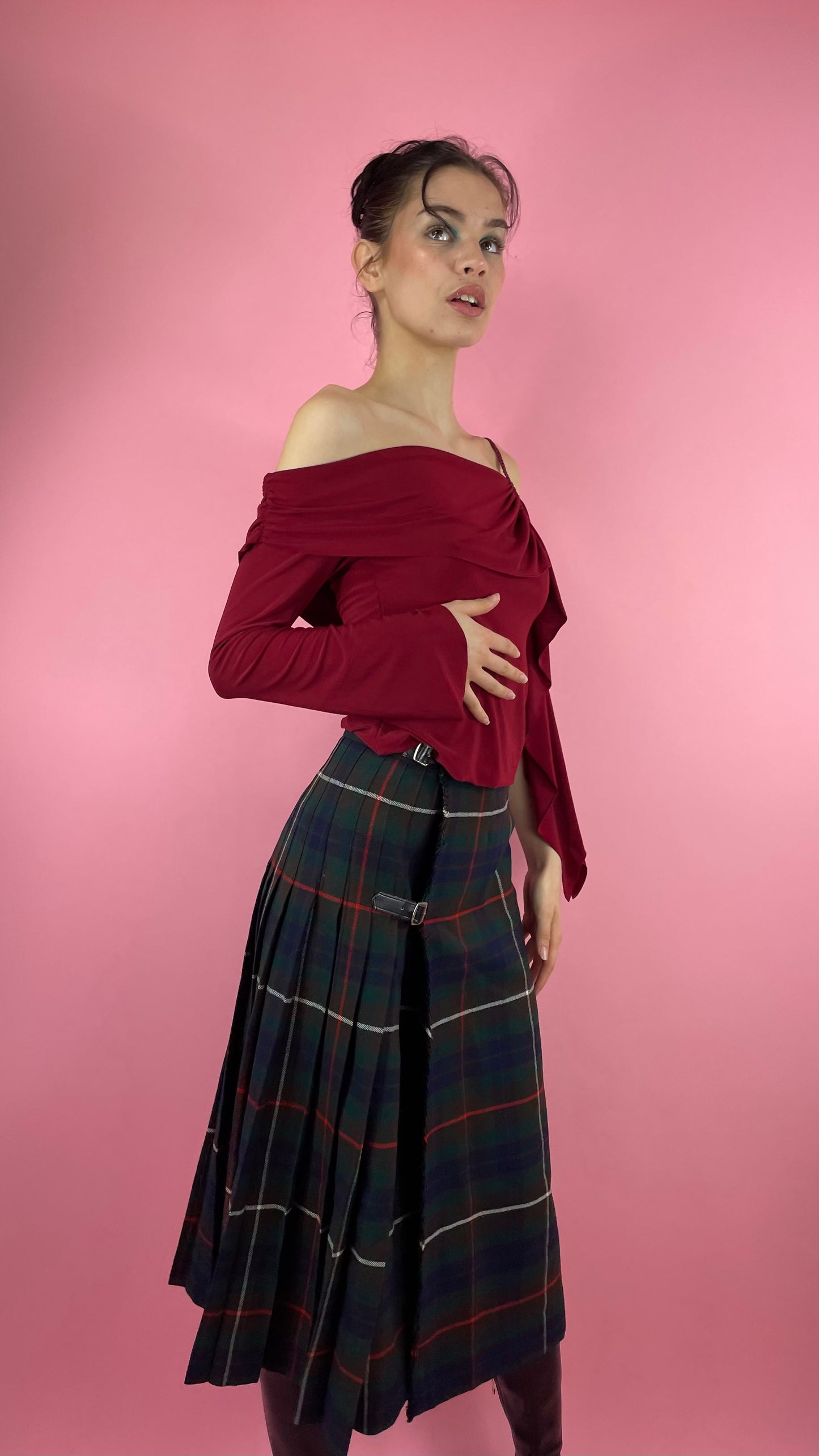 Top épaule dénudé rouge foncé