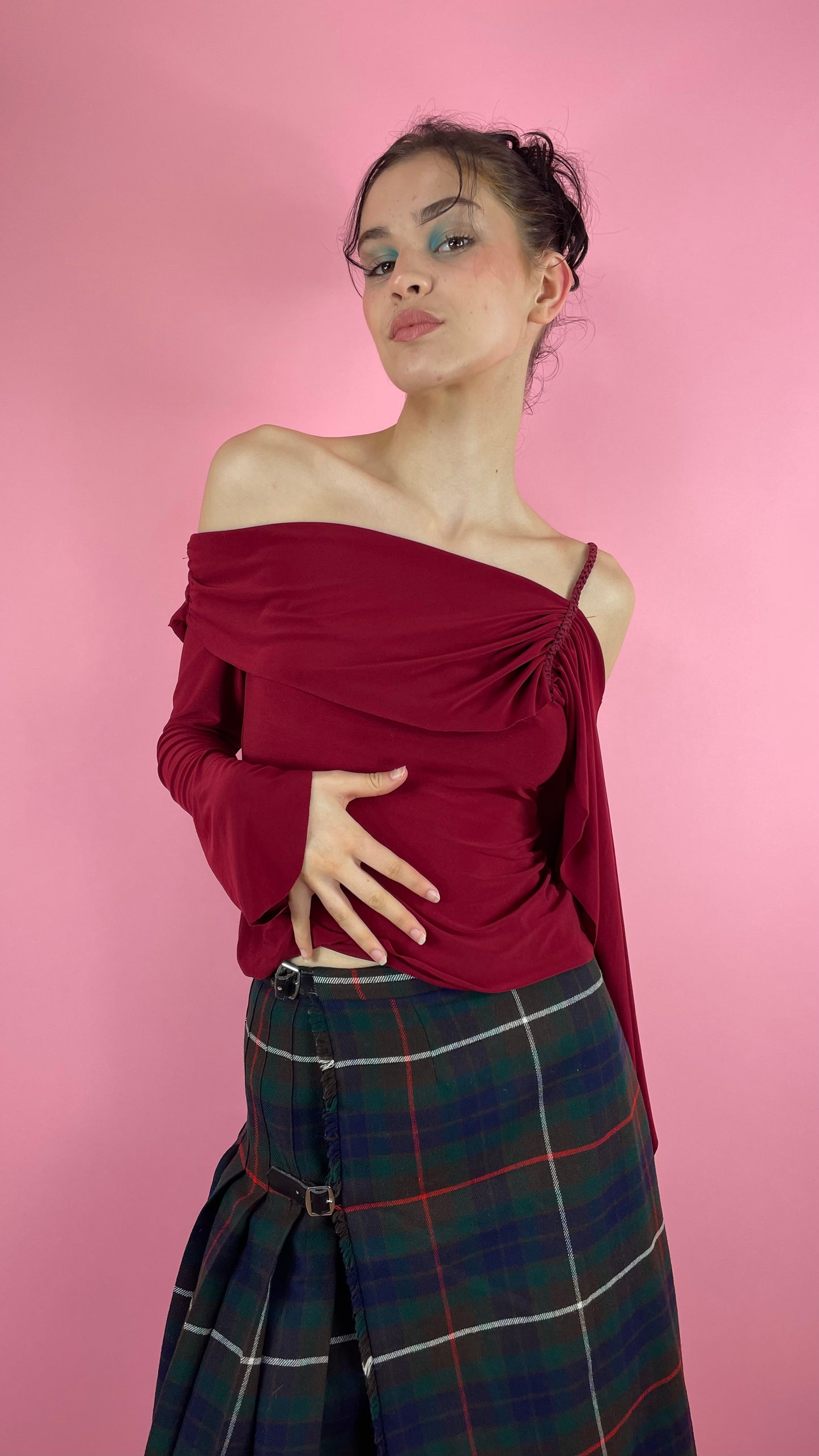 Top épaule dénudé rouge foncé