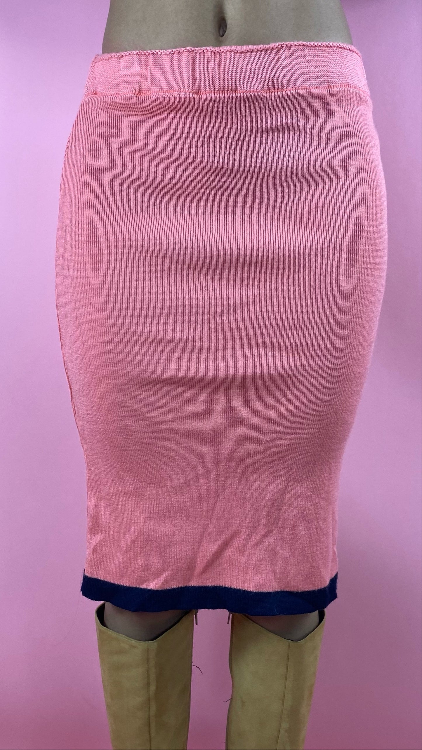 Jupe en maille rose saumon