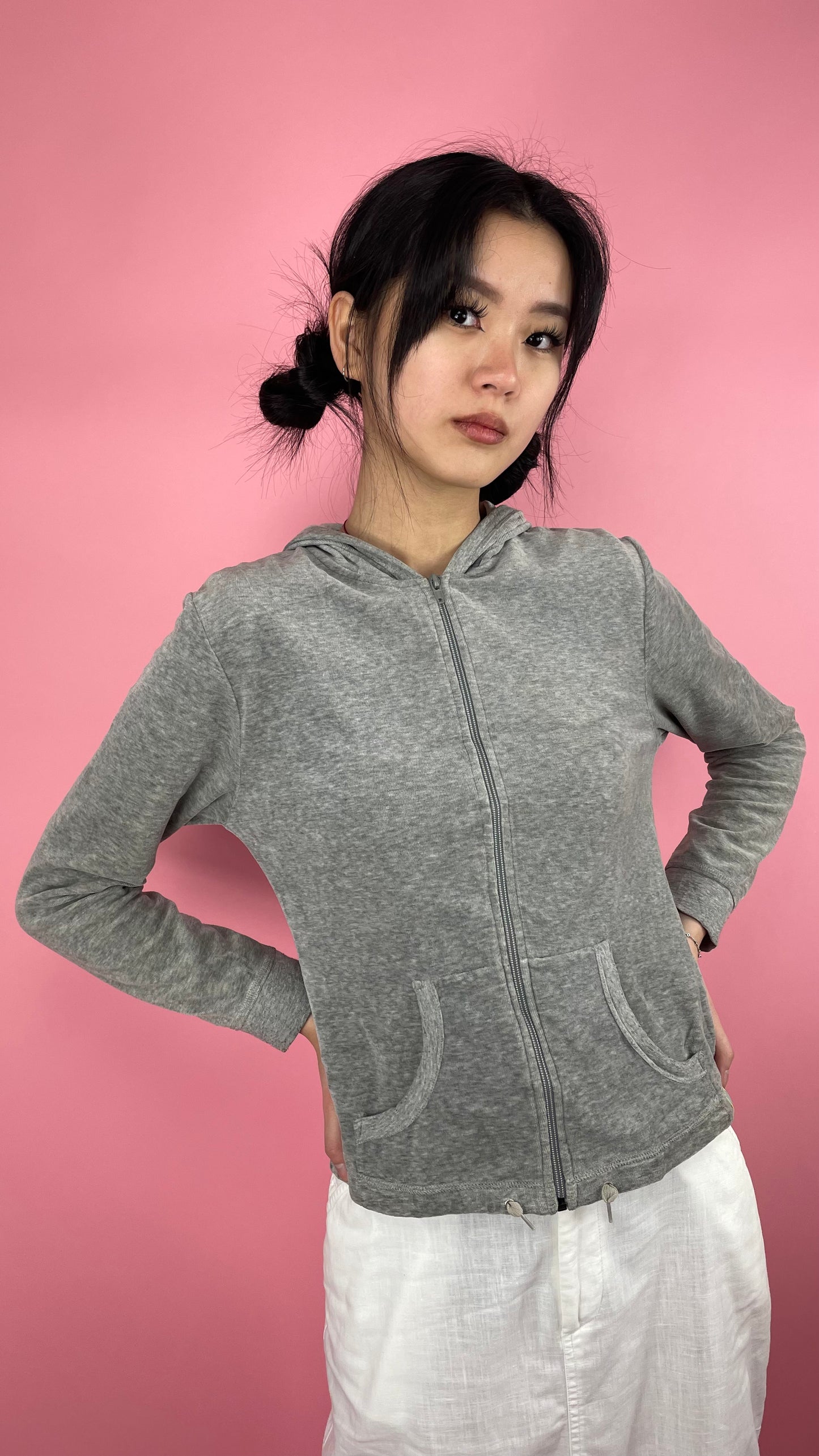 Sweat gris en velours année 2000