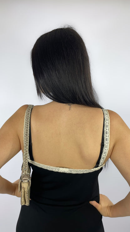 Robe mi-longue