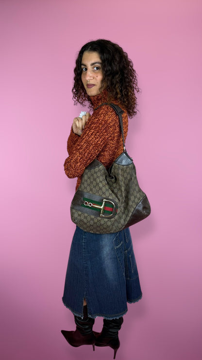 Pull tricoté orange