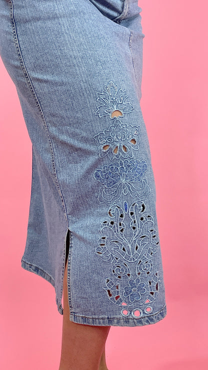 Jupe longue en jean avec détail floral