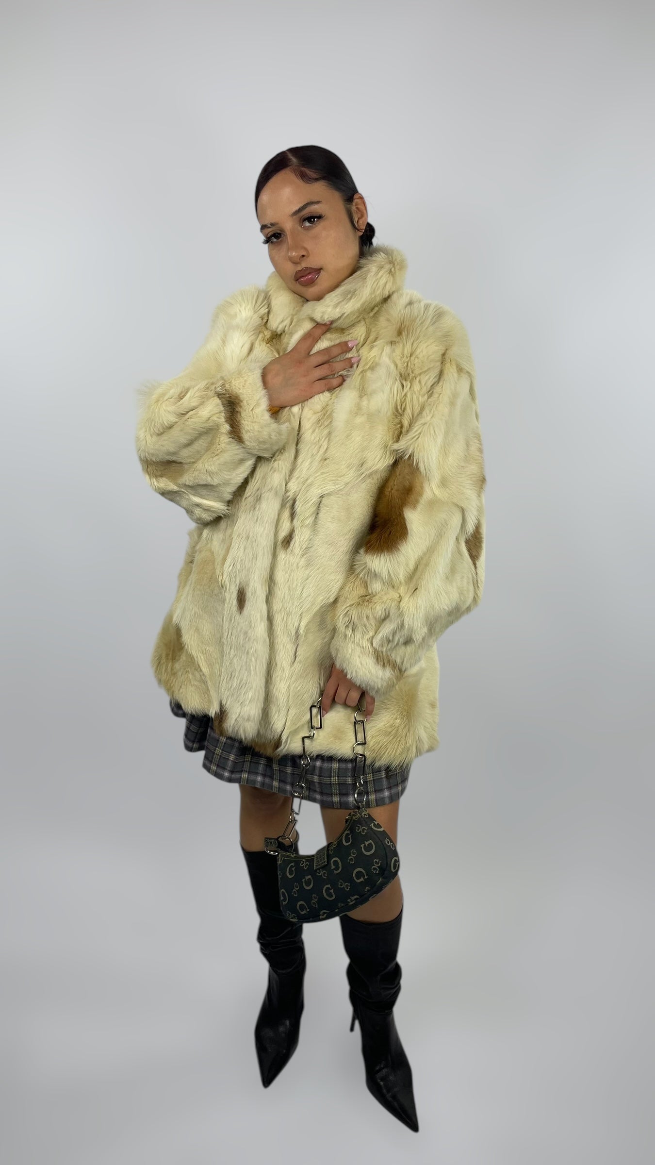 Manteau en fourrure tachetés