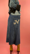Charger l&#39;image dans la galerie, Jupe longue jean vintage
